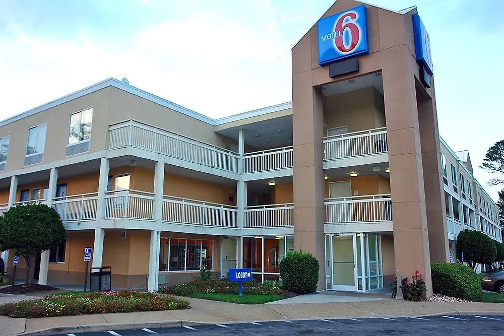 Motel 6 Virginia Beach 2*,  United States