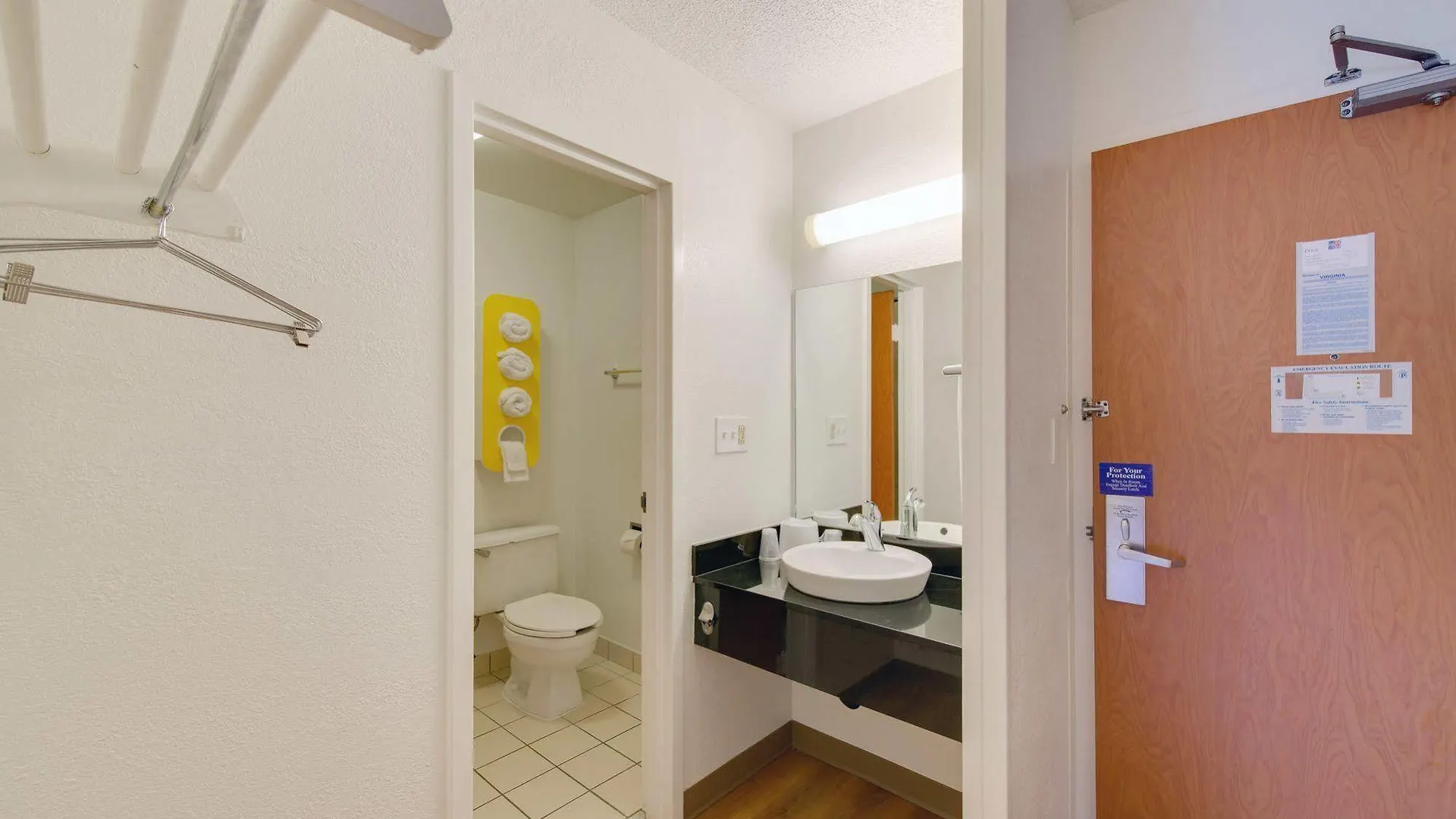 Motel 6 Virginia Beach Hotel
