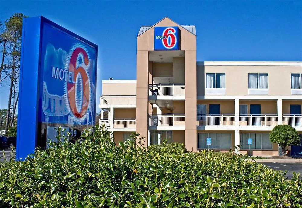 ** Hotel Motel 6 Virginia Beach USA