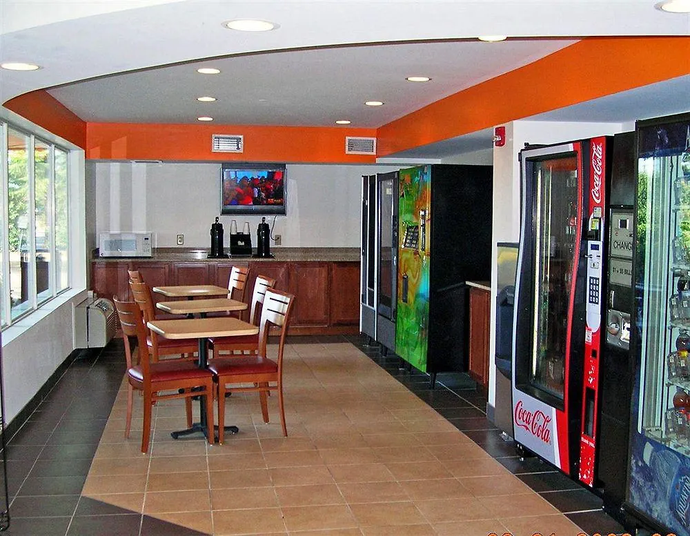 Motel 6 Virginia Beach Hotel